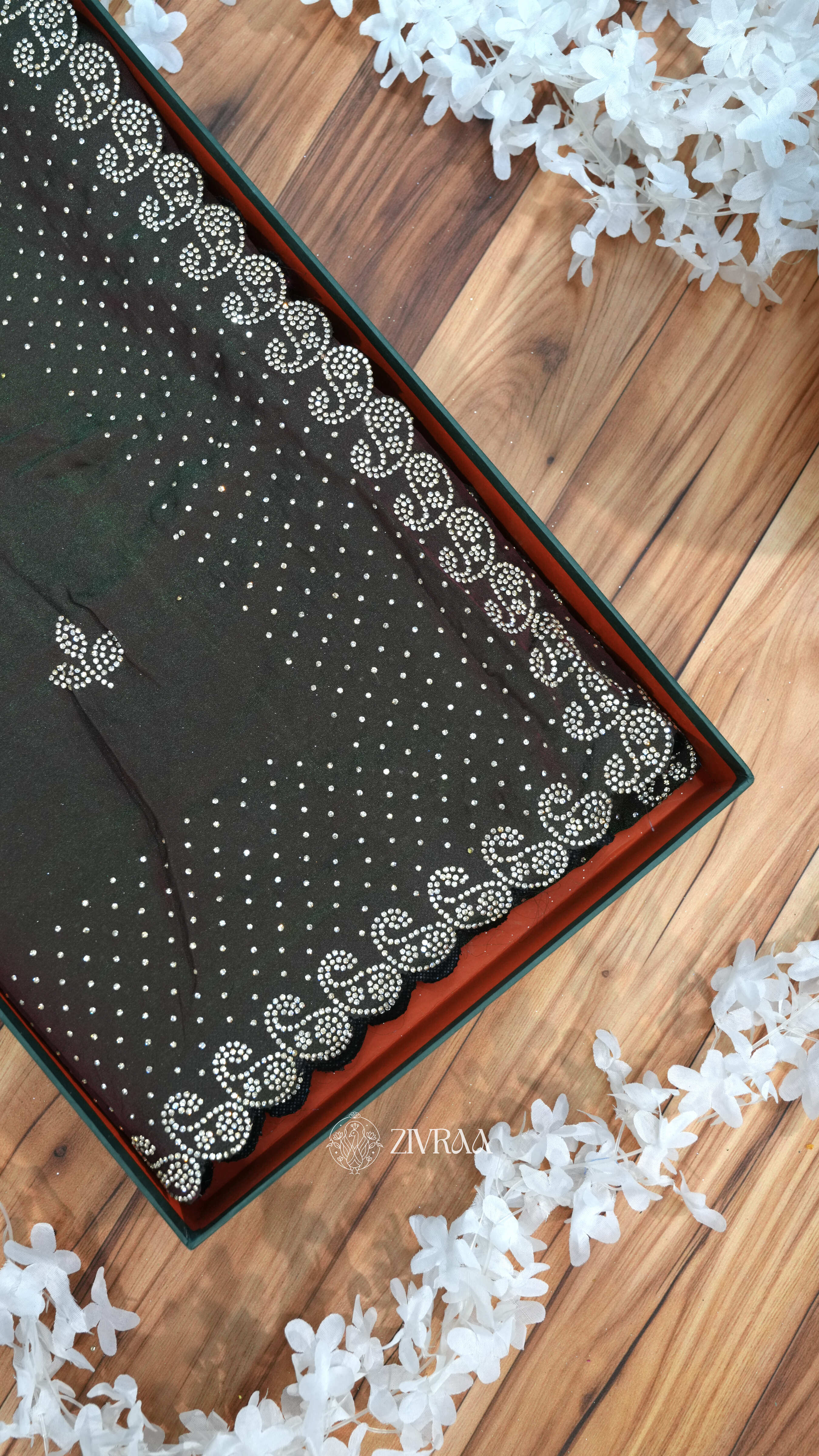 Elegant purple Stone Work Saree with Designer Border | Party & Festive Wear