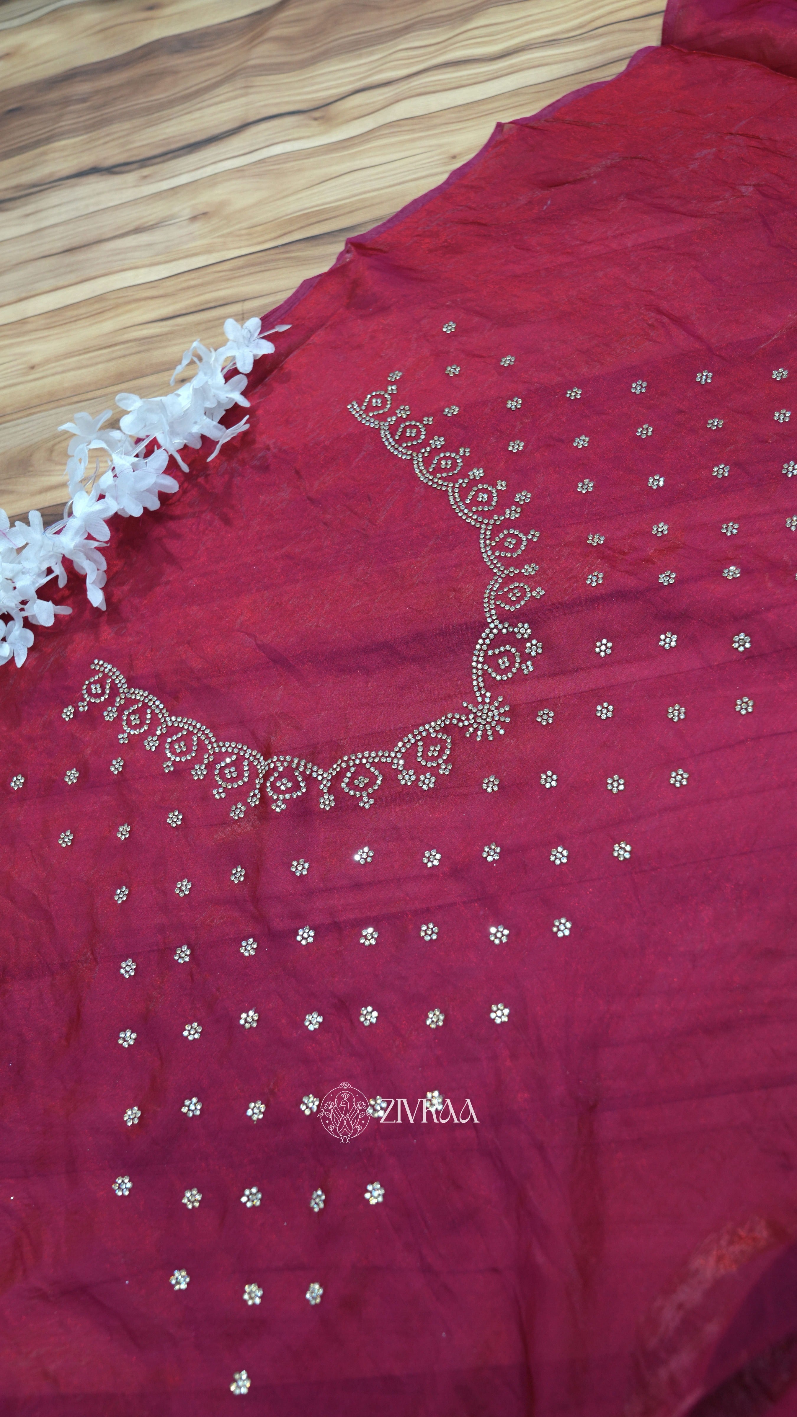 Festive Rani Saree with siroski Scalloped Border