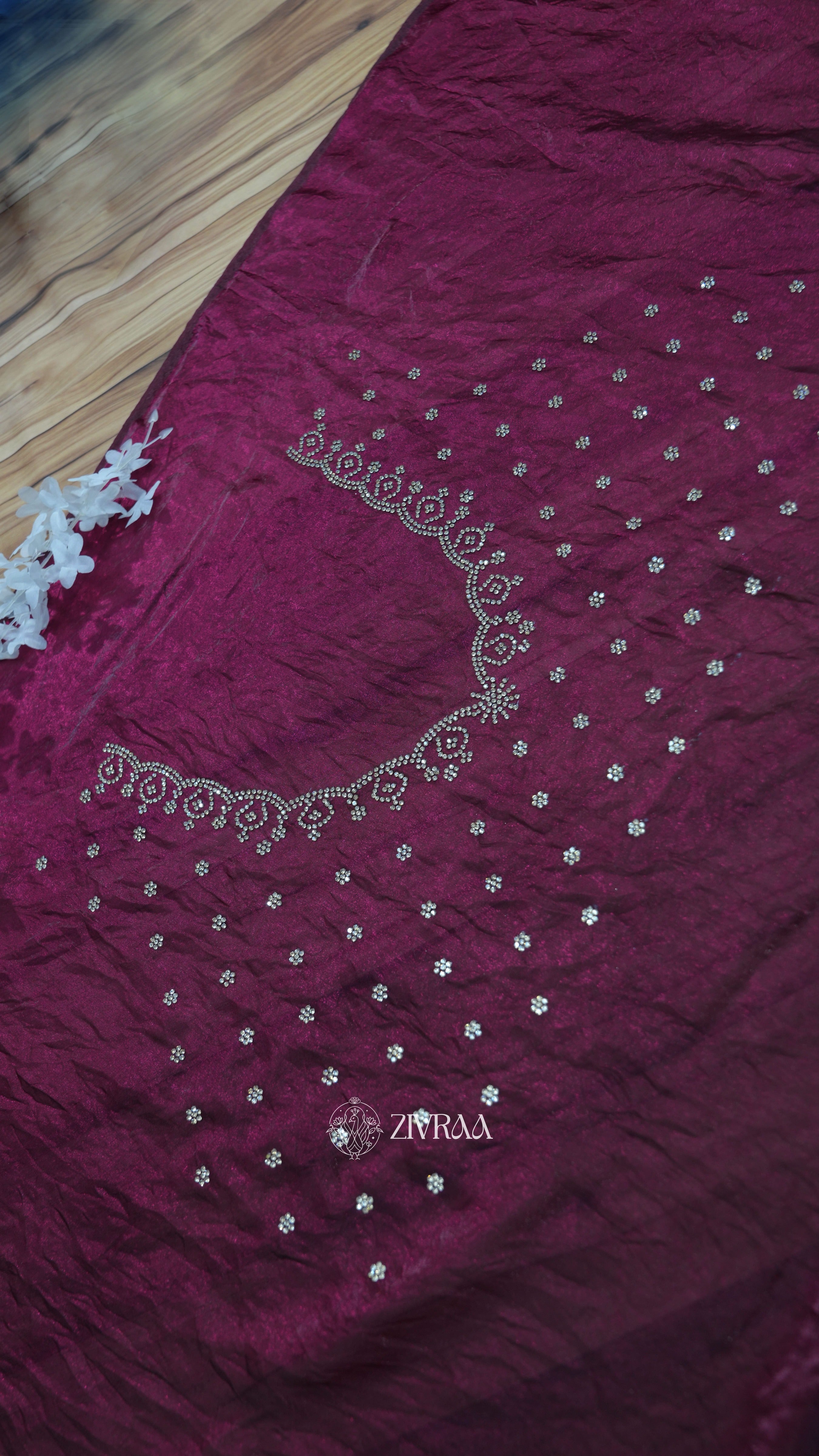 Elegant Red Hand-Embellished Saree with Scalloped Border