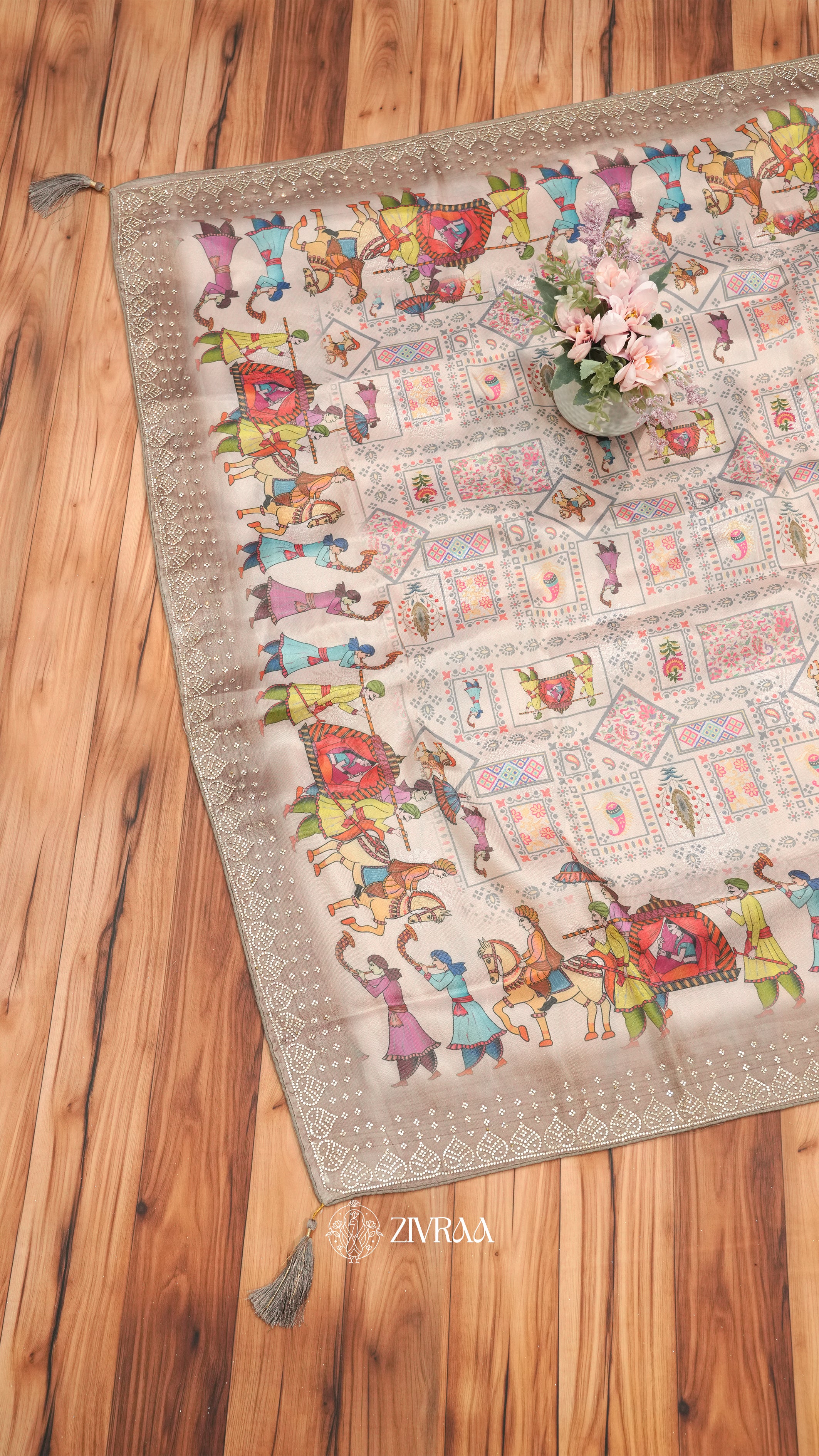 Onion Folk Art Print Saree with Traditional Dance Motif & Decorative Border