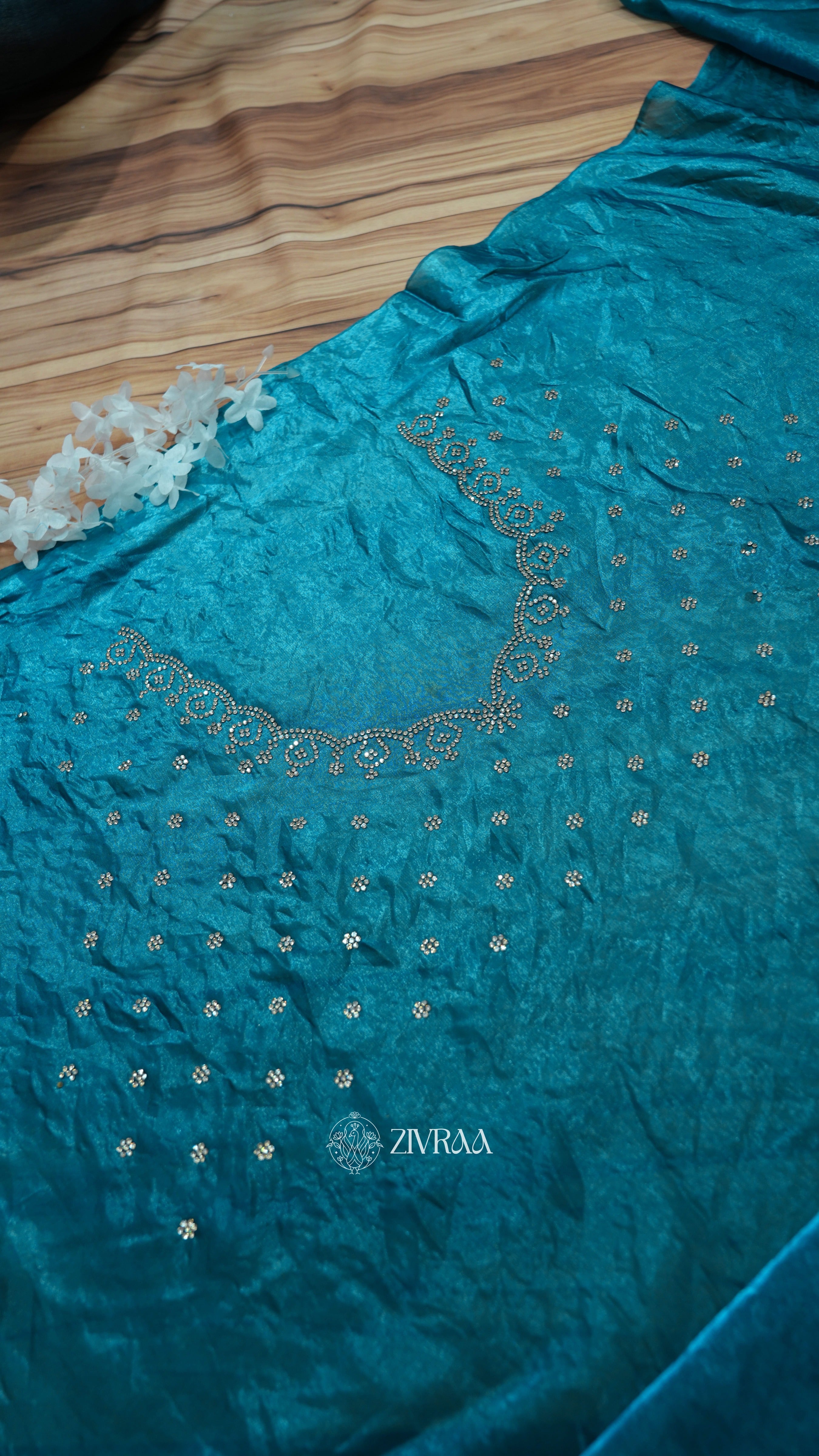 Elegant Red Hand-Embellished Saree with Scalloped Border