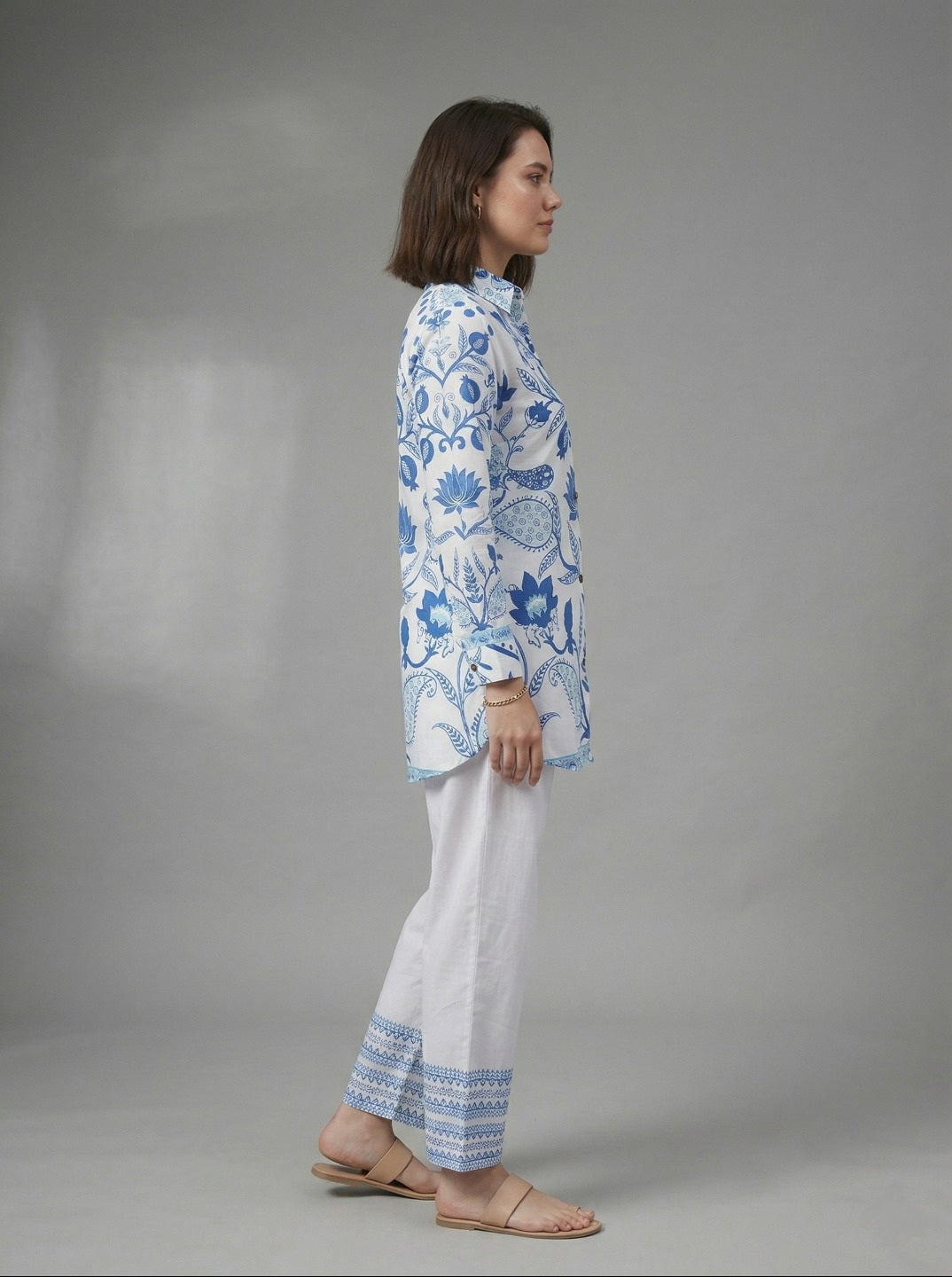 Women White & Blue Printed Rayon Slub Co-Ord Set | Stylish Kurta Pant Set for Office & Casual Wear