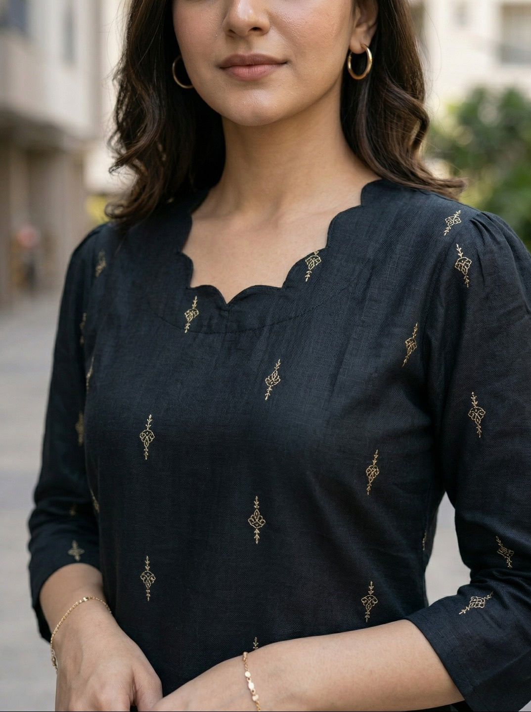 Women Cotton Blend Foil Print Kurti | Elegant Straight Fit Office & Casual Wear KurtI