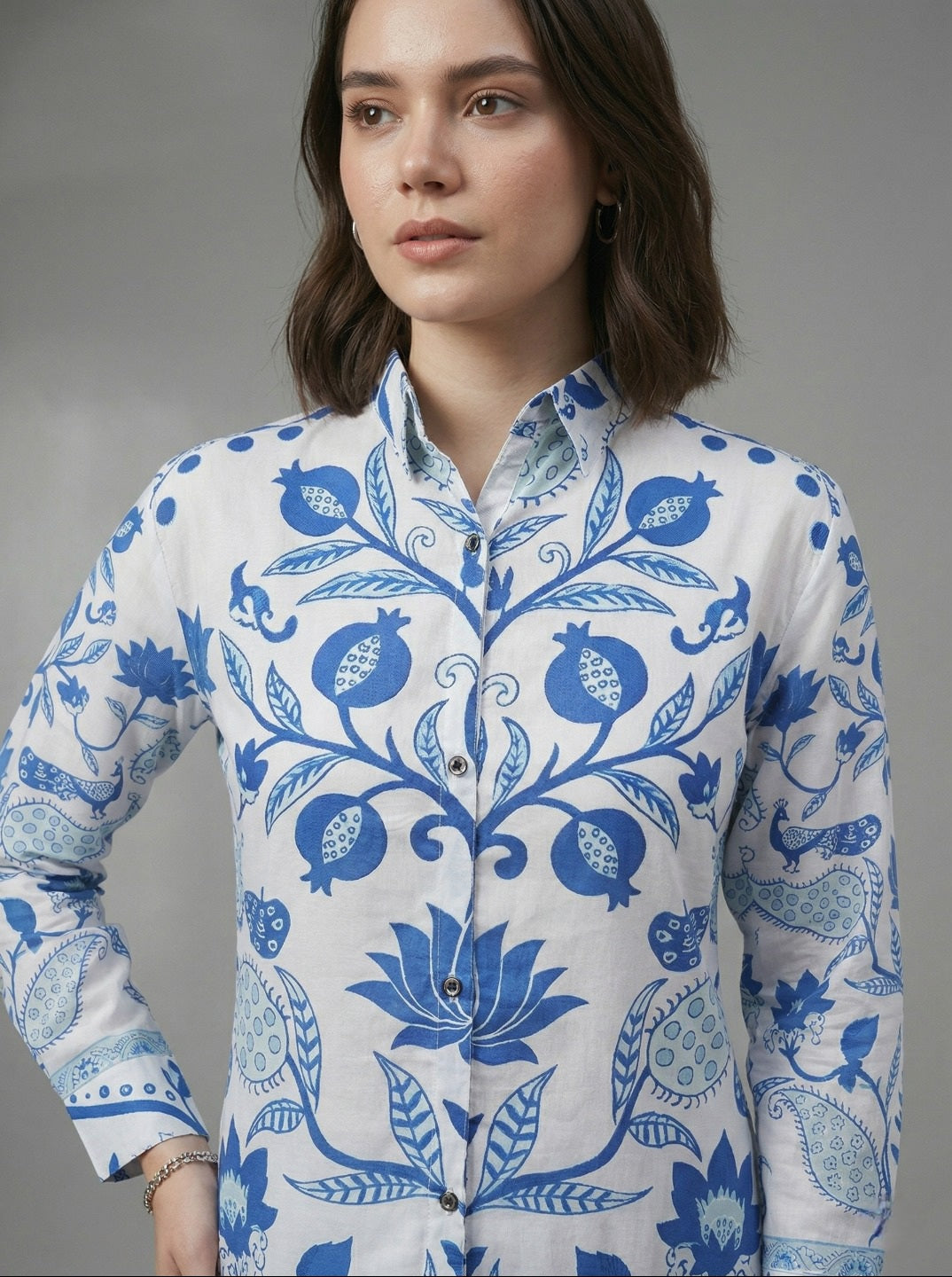Women White & Blue Printed Rayon Slub Co-Ord Set | Stylish Kurta Pant Set for Office & Casual Wear