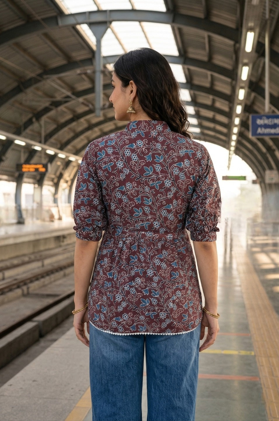Women’s Floral Printed Casual Top with 3/4 Sleeves – Stylish Ethnic Office & Daily Wear Top (1 Piece Only)