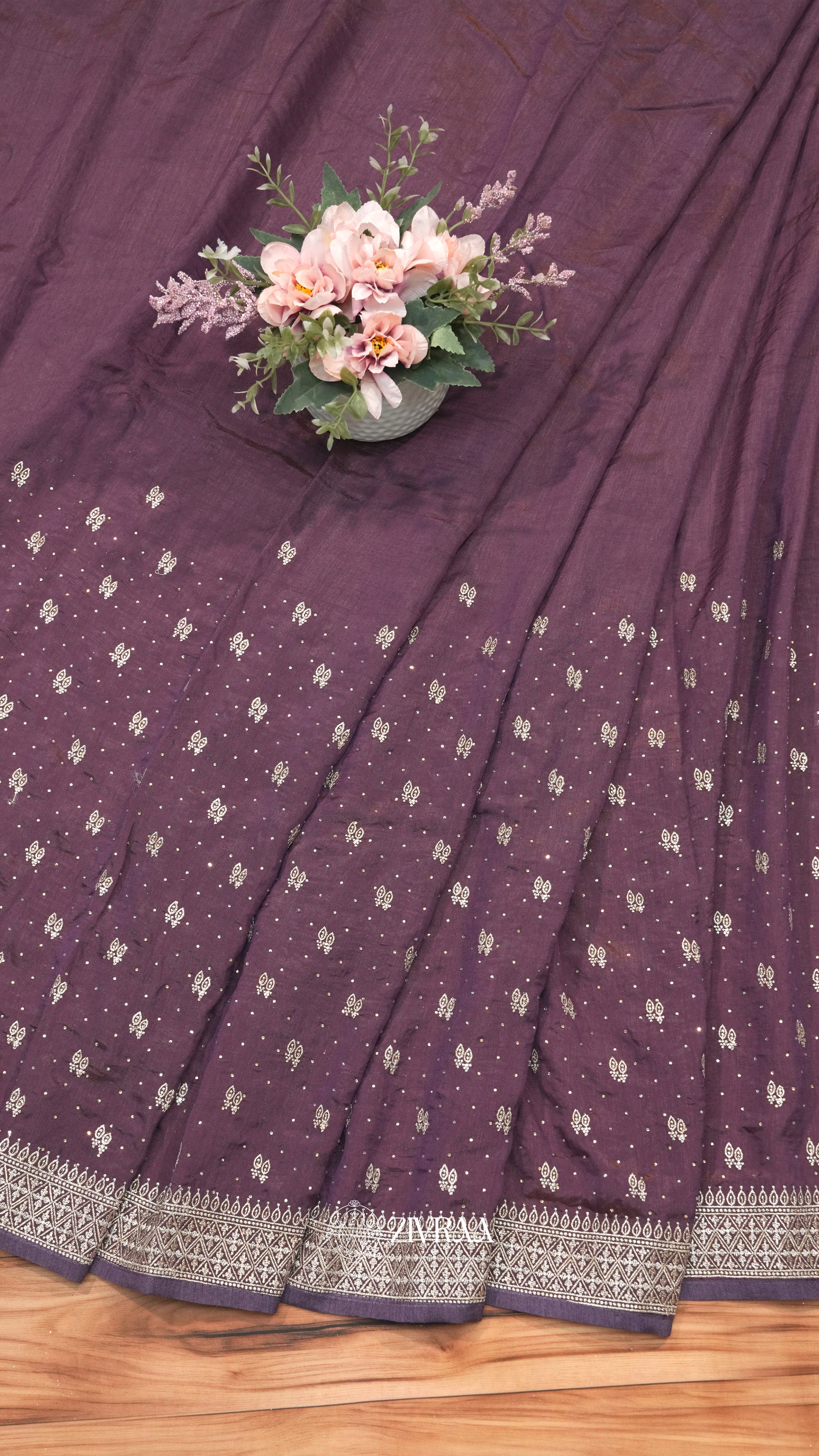 Elegant Dark pink Embroidered Saree with Traditional Border