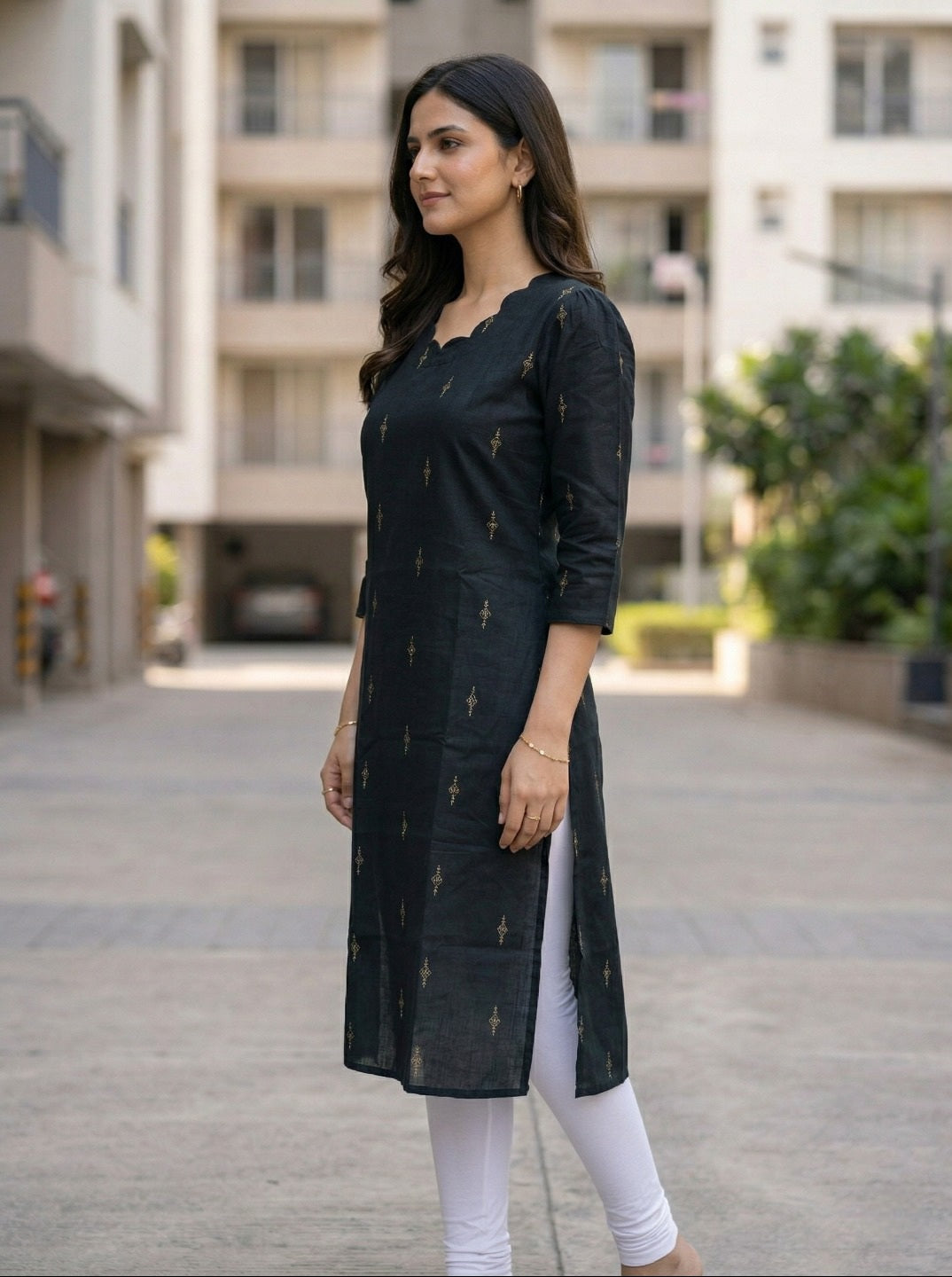 Women Cotton Blend Foil Print Kurti | Elegant Straight Fit Office & Casual Wear KurtI