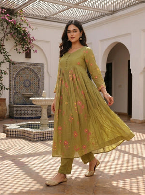 Premium Floral Printed Mal Chanderi Kurta Set for Women with Roman Silk Pant | Elegant Festive & Ethnic Wear