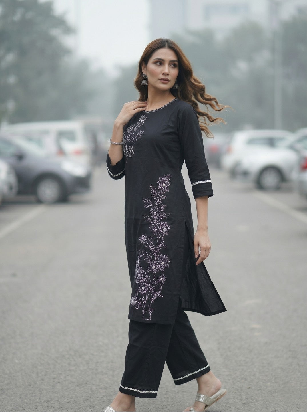 Women’s Black Cotton Kurta Set with White Floral Embroidery | Elegant Straight Kurta Set with Floral Thread Work