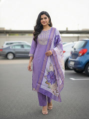 Women's Lavender Embroidered Kurta Set with Floral Chanderi Dupatta – Elegant Ethnic Wear